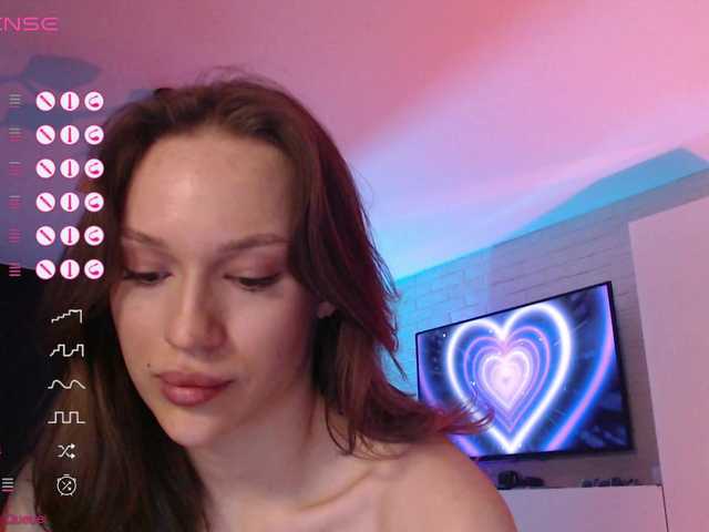 Jade-Lumin's BongaCams show and profile