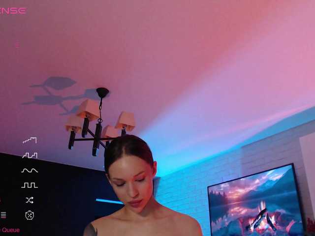 Jade-Lumin's BongaCams show and profile