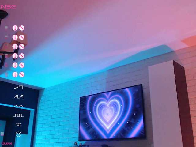 Jade-Lumin's BongaCams show and profile