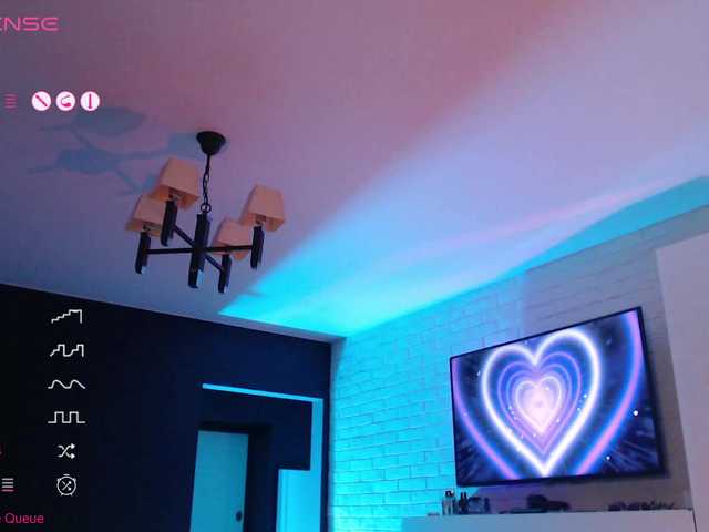 Jade-Lumin's BongaCams show and profile