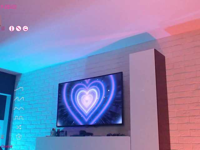 Jade-Lumin's BongaCams show and profile