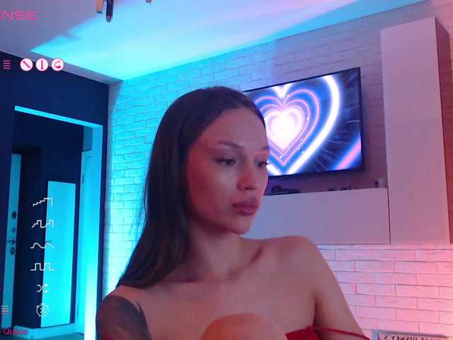 Jade-Lumin's BongaCams show and profile