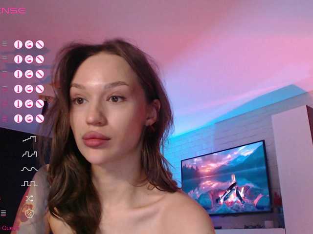 Jade-Lumin's BongaCams show and profile
