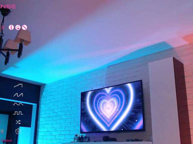 Jade-Lumin's BongaCams show and profile