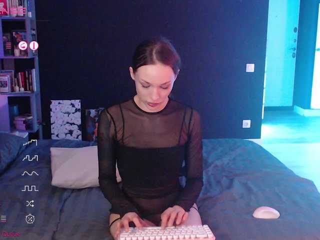 Jade-Lumin's BongaCams show and profile