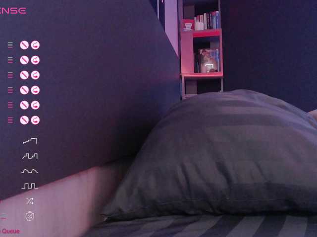 Jade-Lumin's BongaCams show and profile