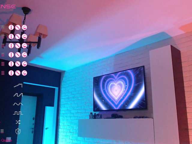 Jade-Lumin's BongaCams show and profile