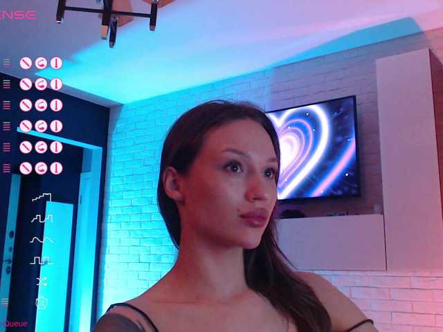 Jade-Lumin's BongaCams show and profile