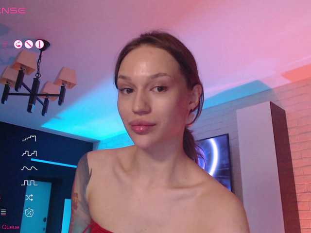 Jade-Lumin's BongaCams show and profile