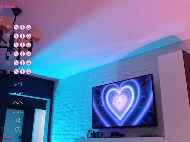 Jade-Lumin's BongaCams show and profile