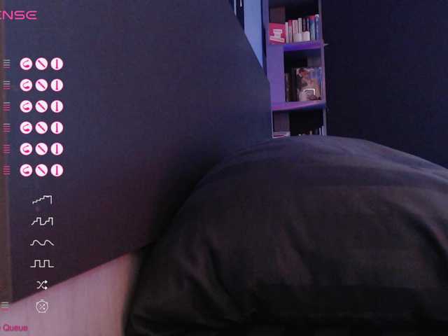 Jade-Lumin's BongaCams show and profile