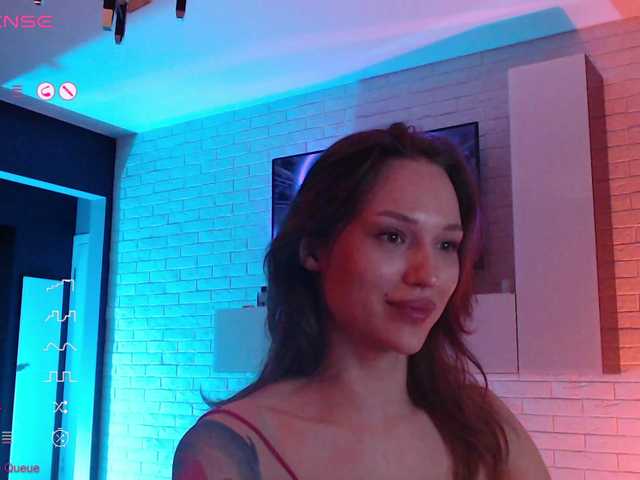 Jade-Lumin's BongaCams show and profile