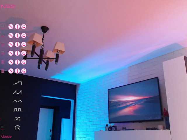 Jade-Lumin's BongaCams show and profile