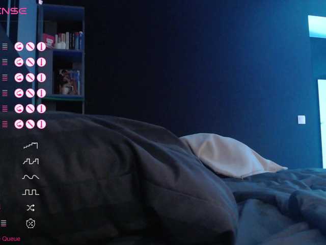 Jade-Lumin's BongaCams show and profile