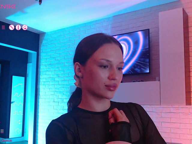 Jade-Lumin's BongaCams show and profile