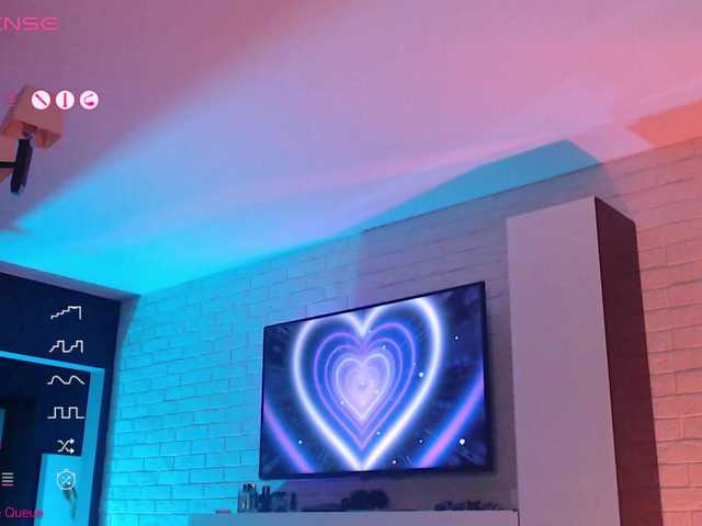 Jade-Lumin's BongaCams show and profile