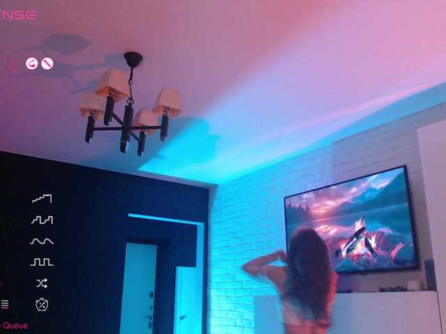 Jade-Lumin's BongaCams show and profile