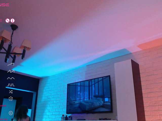 Jade-Lumin's BongaCams show and profile