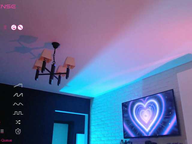 Jade-Lumin's BongaCams show and profile