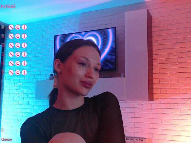 Jade-Lumin's BongaCams show and profile