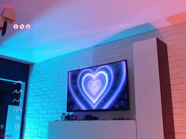 Jade-Lumin's BongaCams show and profile