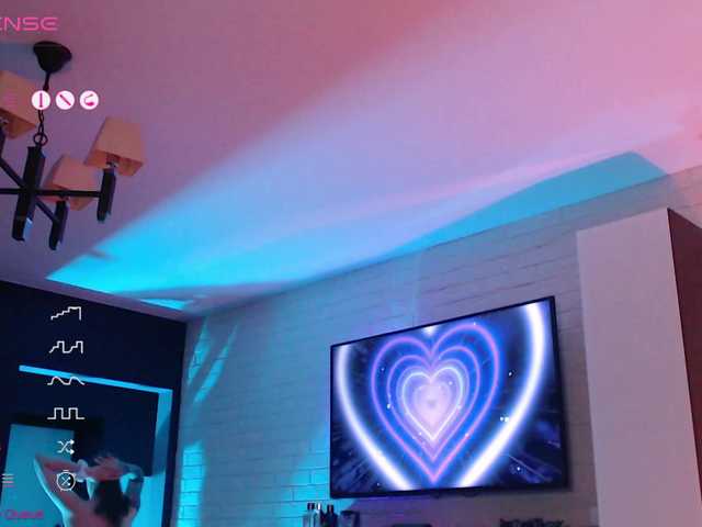 Jade-Lumin's BongaCams show and profile