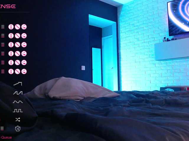 Jade-Lumin's BongaCams show and profile