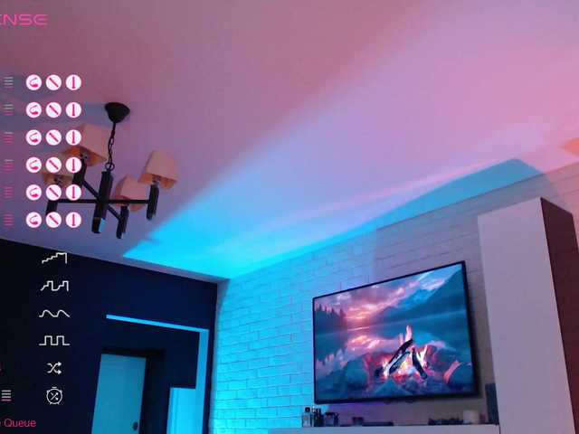 Jade-Lumin's BongaCams show and profile