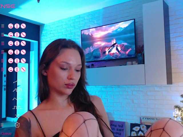 Jade-Lumin's BongaCams show and profile