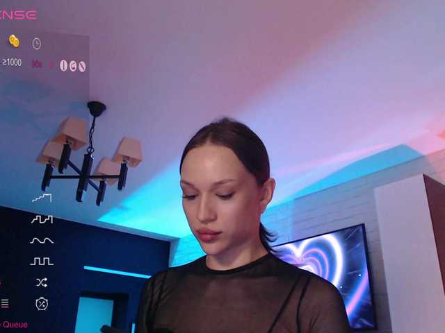 Jade-Lumin's BongaCams show and profile