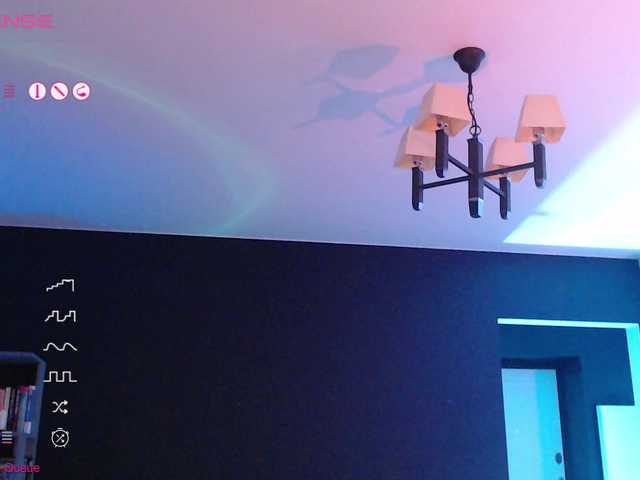 Jade-Lumin's BongaCams show and profile