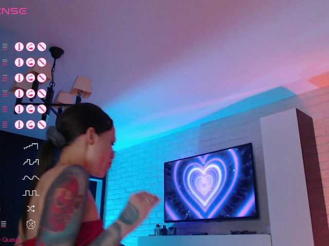 Jade-Lumin's BongaCams show and profile