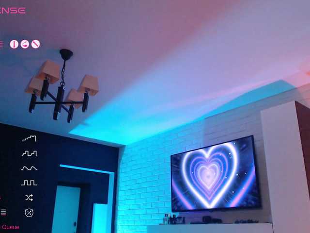 Jade-Lumin's BongaCams show and profile