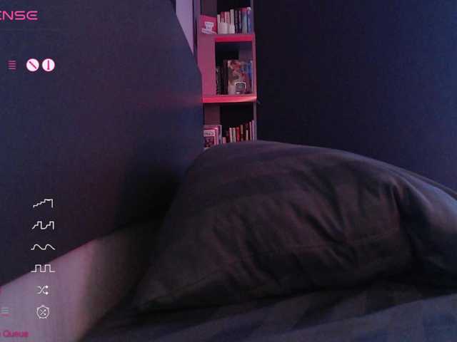 Jade-Lumin's BongaCams show and profile