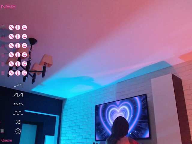 Jade-Lumin's BongaCams show and profile