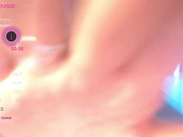 Jade-Lumin's BongaCams show and profile