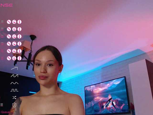 Jade-Lumin's BongaCams show and profile