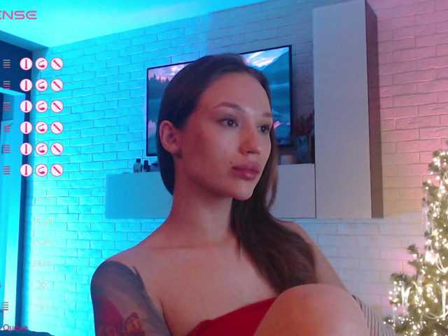 Jade-Lumin's BongaCams show and profile