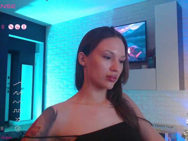 Jade-Lumin's BongaCams show and profile