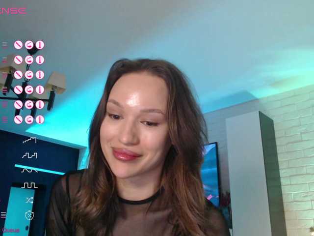 Jade-Lumin's BongaCams show and profile