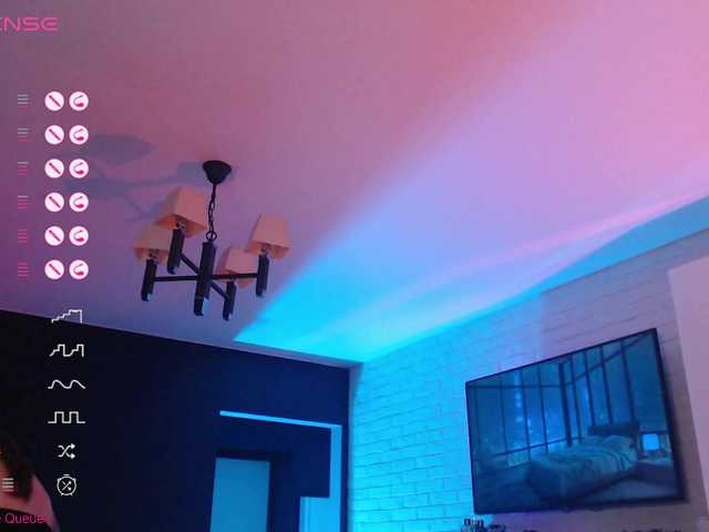 Jade-Lumin's BongaCams show and profile