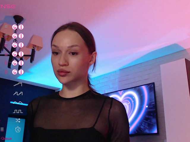 Jade-Lumin's BongaCams show and profile