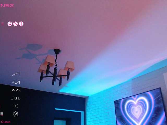 Jade-Lumin's BongaCams show and profile