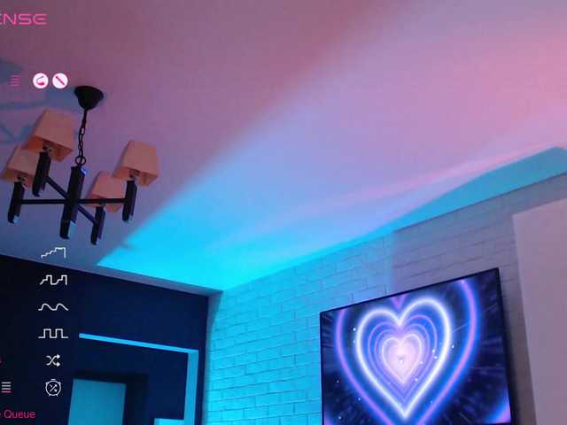 Jade-Lumin's BongaCams show and profile