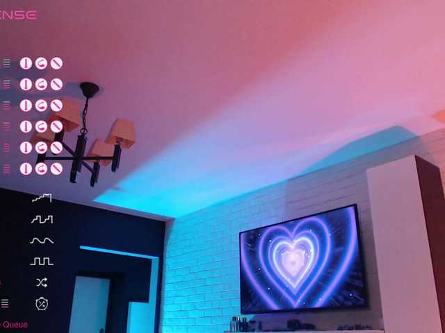 Jade-Lumin's BongaCams show and profile