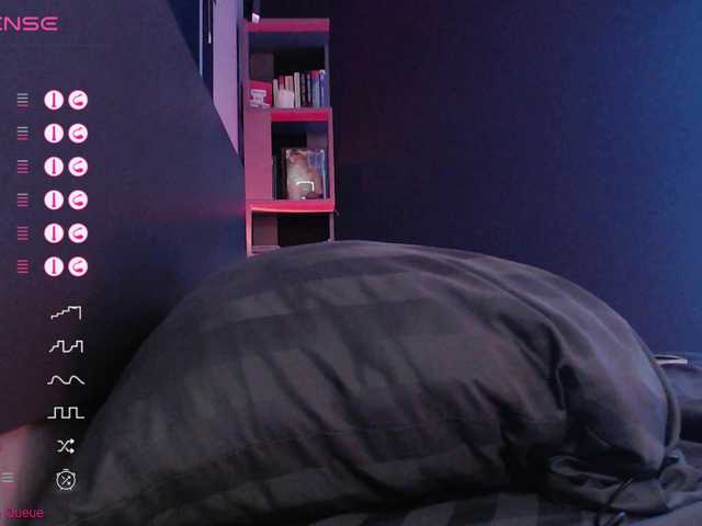 Jade-Lumin's BongaCams show and profile