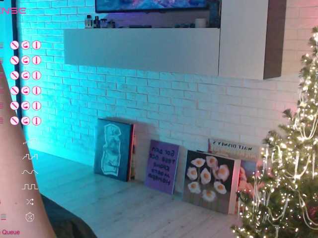 Jade-Lumin's BongaCams show and profile