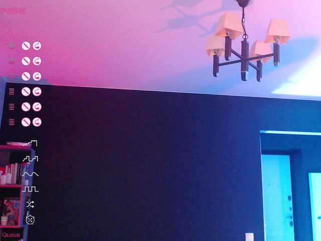 Jade-Lumin's BongaCams show and profile