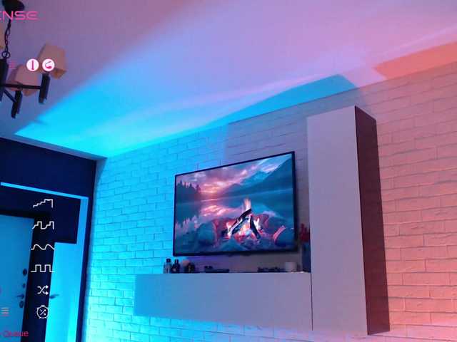 Jade-Lumin's BongaCams show and profile