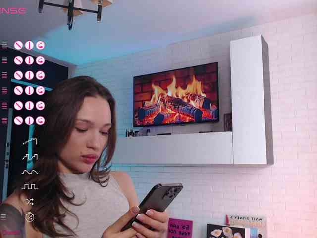Jade-Lumin webcam